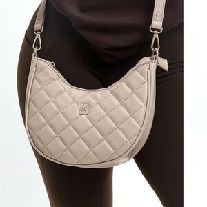 BuffBunny Quilted Crossbody Purse- Chamomile